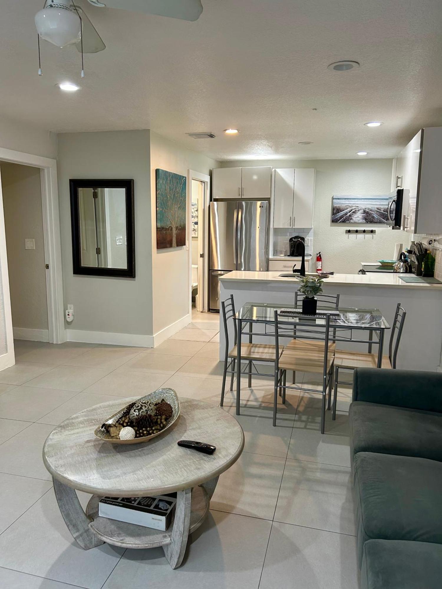 Close To Everything! Perfect Basecamp For Wpb West Palm Beach Exterior photo